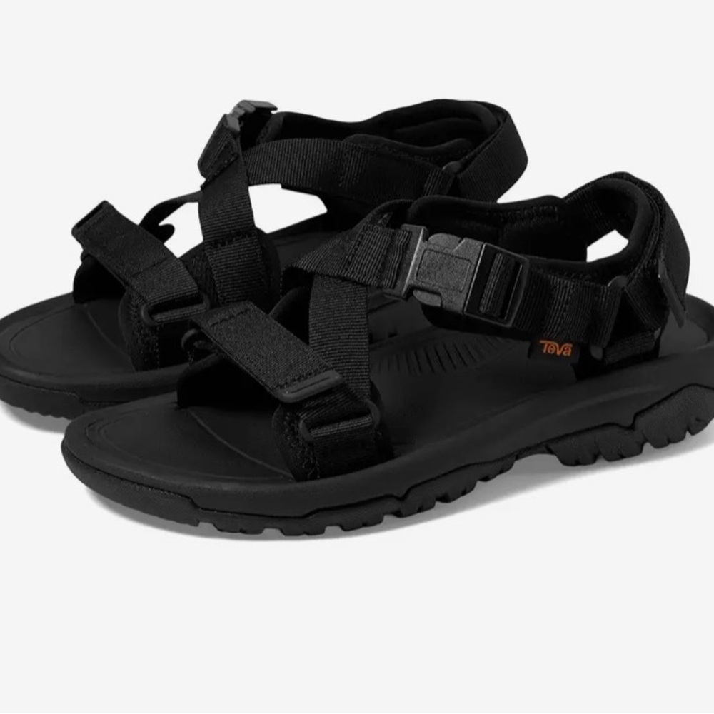 Teva black Hurricane Verge sandals 7